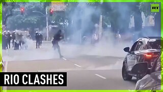 Ticketless soccer fans clash with police in Brazil