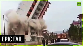 Turkiye building demolition goes terribly wrong