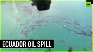 Oil spill pollutes Ecuador coastal resort beach