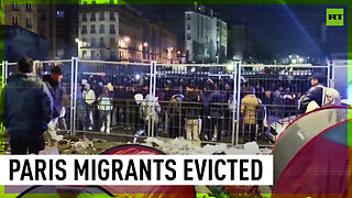 Migrants removed from camp near metro station in Paris