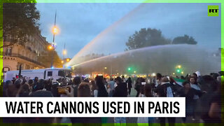 Water cannons used by Paris police to disperse pro-Palestine demonstration