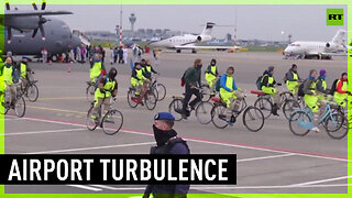 Protesters storm Amsterdam airport to oppose pollution