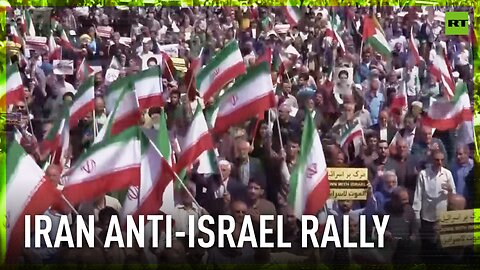 Worshipers in Tehran chant slogans against Israel