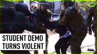 Students vs police: Fierce protest rocks Chile