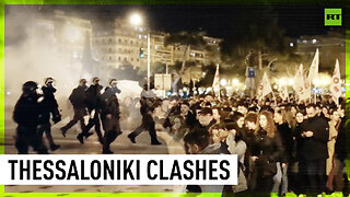 Flares vs tear gas | Protesters scuffle with Greek police over deadly train crash