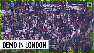 Pro-Gaza crowds march through London streets