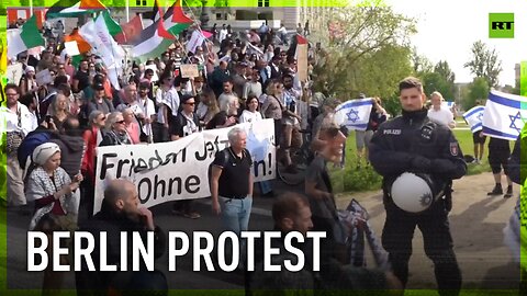 Protesters rally in Berlin following Palestine Congress ban