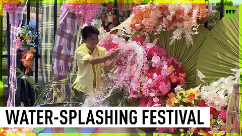 Southeast Asia Water-Splashing Festival held in Guangxi