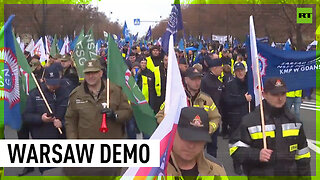 Polish police protest, demanding pay raise