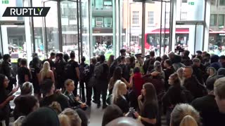 Crowd protesting anti-COVID restrictions breaches ITN building in London