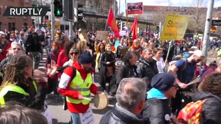 Stuttgart march | Querdenken sympathizers drum against COVID restrictions