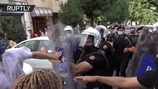 Crackdown on LGBTQ activism | Police break up banned Istanbul Pride march