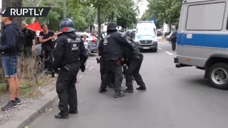 Clashes as COVID-sceptics protest in Berlin