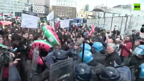 Anti-G7 rally in Italy sees clashes break out between pro-Palestinian demonstrators and police